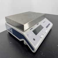 Mettler Toledo NewClassic MF Digital Scale image 0
